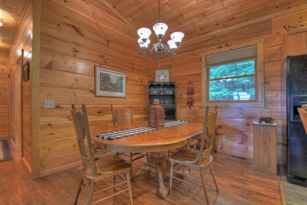 Hawks Hideaway - Cuddleup Villa Mashburn Mill Exterior photo